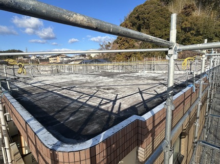 機械式塩ビシート防水 施工前 防水工事 高知 賃貸マンション