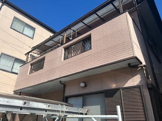 高知　屋根葺き替え工事　ケイミュー　ROOGA鉄平　バルコニー　防水　バルコニー外壁張替え　樋交換