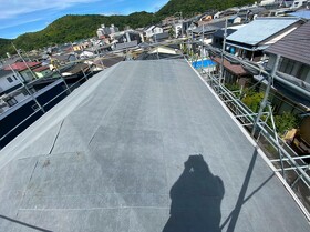 高知　カバー工法　横暖ルーフαS　屋根修理　雨漏り　防水　樋交換　塗装