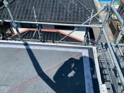 高知　カバー工法　横暖ルーフαS　屋根修理　雨漏り　防水　樋交換　塗装