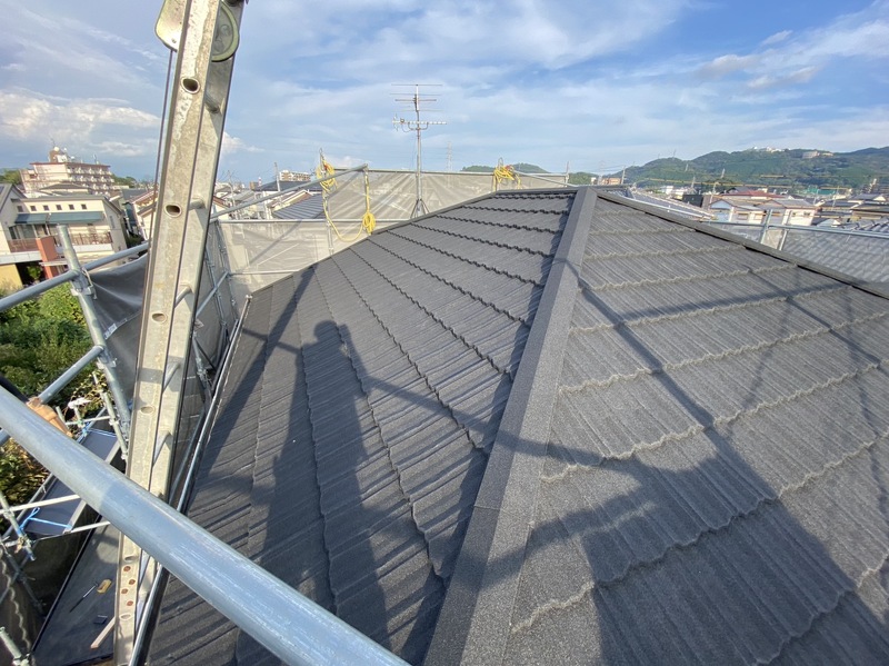 高知　LIXILのTルーフ　屋根の葺き替え　雨樋交換　Dan　セドナ