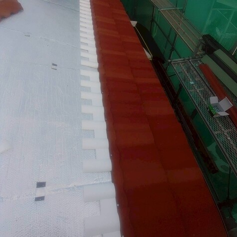 高知　屋根修理　カバー工法　DECRA　MILANO　シャネリア