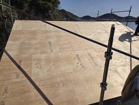 高知　葺き替え　屋根　Tルーフ　雨漏り
