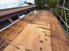 高知　屋根　葺き替え　雨漏り　外壁　